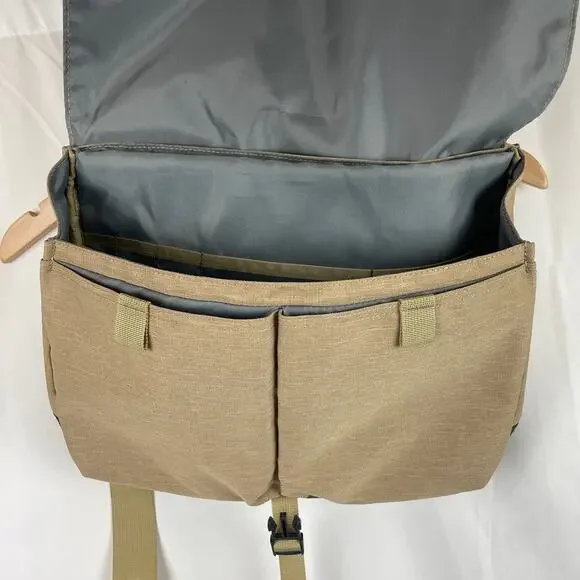 The North Face Berkeley Messenger Satchel Bag Brown Flap Top Adjustable NF0A3KWJ - Picture 6 of 9